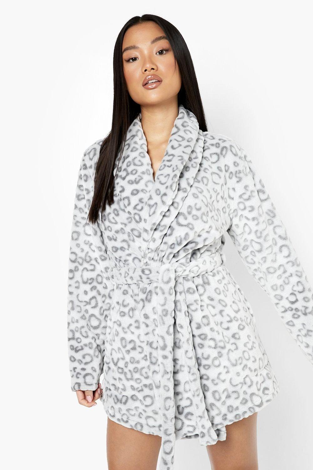 Robe boohoo petite new arrivals